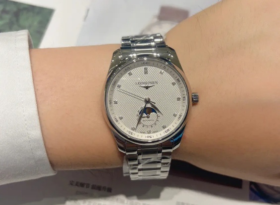 銹跡難掩的浪琴：掌握這些技巧，讓時光逆流（圖）